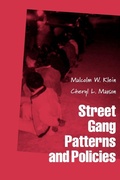 Cover: Street Gang Patterns and Policies - Oxford University Press Inc