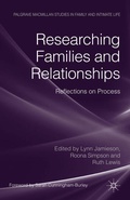 Cover: Researching Families and Relationships - Palgrave Macmillan