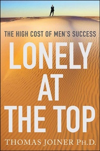 Abbildung von: Lonely at the Top - St. Martin's Press