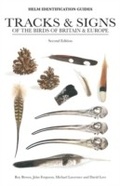 Cover: Tracks and Signs of the Birds of Britain and Europe - Helm