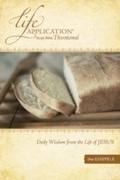 Cover: Life Application Study Bible Devotional - Tyndale Momentum