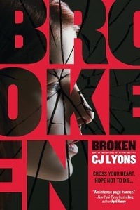 Abbildung von: Broken - Sourcebooks Fire