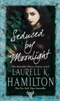 Abbildung von: Seduced By Moonlight - Transworld Digital