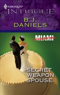 Cover: Secret Weapon Spouse - Harlequin Intrigue