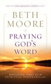 Enlarge image Cover: Praying God's Word - B & H International