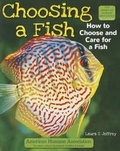 Cover: Choosing a Fish - Enslow Publishing
