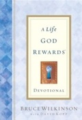 Cover: A Life God Rewards Devotional - Multnomah