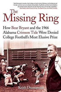 Abbildung von: The Missing Ring - Thomas Dunne Books