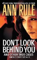Cover: Don't Look Behind You: Volume 15 - Pocket Books