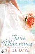 Cover: True Love: Nantucket Brides Book 1 (A beautifully captivating summer read) - Headline Eternal
