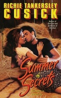 Cover: Summer of Secrets - SIMON PULSE