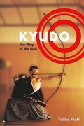 Bild: Kyudo - Shambhala Publications Inc