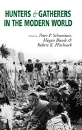 Cover: Hunters and Gatherers in the Modern World - Berghahn Books, Incorporated