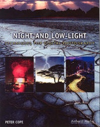 Abbildung von: Night And Low-light Techniques - Amherst Media