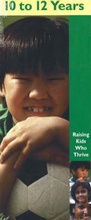 Cover: Raising Kids Who Thrive! 10 to 12 Years (Pack of 20 Pamplets) - Search Institute