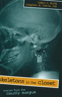 Abbildung von: Skeletons In The Closet - Prometheus Books