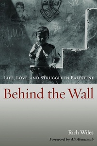 Enlarge image Cover: Behind the Wall - Potomac Books Inc