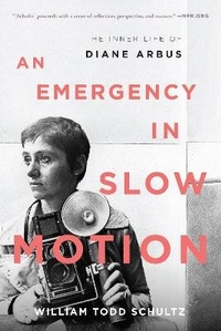 Enlarge image Cover: An Emergency in Slow Motion - Bloomsbury Press