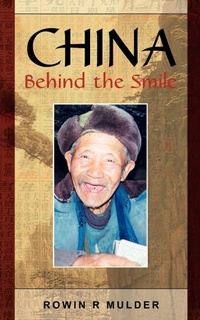 Abbildung von: China Behind the Smile - New Generation Publishing