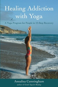 Abbildung von: Healing Addiction with Yoga - Findhorn Press