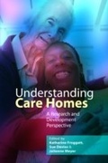 Cover: Understanding Care Homes - Jessica Kingsley Publishers