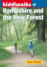 Abbildung von: Kiddiwalks in Hampshire and the New Forest - Countryside Books