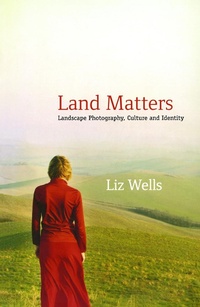 Abbildung von: Land Matters - I.B. Tauris