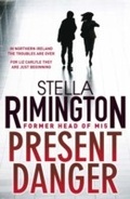 Cover: Present Danger - Quercus Publishing