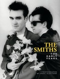 Cover: "The Smiths" - The Early Years - Omnibus Press