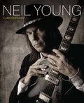 Cover: Neil Young - Carlton Books Ltd