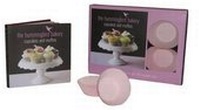 Enlarge image Cover: Hummingbird Bakery Cupcake Kit - Ryland, Peters & Small Ltd