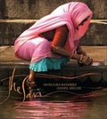Cover: The Sari - Berg Publishers