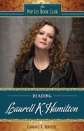 Cover: Reading Laurell K. Hamilton - Libraries Unlimited Inc