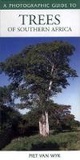 Cover: Southern African Trees: a Photographic Guide - Struik Publishers