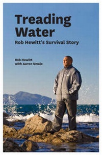 Abbildung von: Treading Water - Huia Publishers