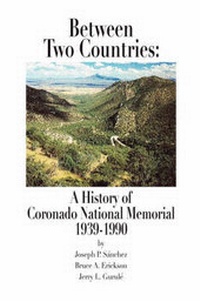 Enlarge image Cover: Between Two Countries - Rio Grande Books