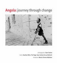 Enlarge image Cover: Angola - Dewi Lewis Publishing