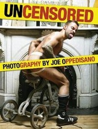 Abbildung von: Uncensored - Village Lighthouse