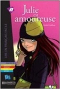 Cover: Julie Est Amoureuse - Livre - Hachette