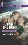 Cover: Hot on the Hunt - Harlequin Romantic Suspense