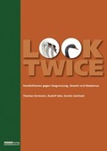 Cover: Look Twice - Pestalozzianum