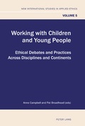 Cover: Working with Children and Young People - Peter Lang Verlag
