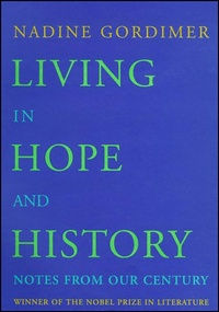 Abbildung von: Living in Hope and History - Farrar, Straus and Giroux
