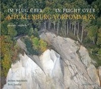 Abbildung von: Im Flug über Mecklenburg-Vorpommern - Hinstorff