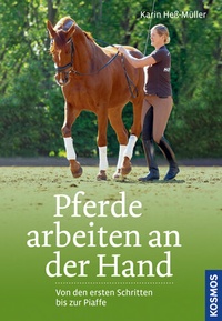 Abbildung von: Pferde arbeiten an der Hand - Kosmos