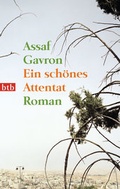 Cover: Ein sch&ouml;nes Attentat - btb