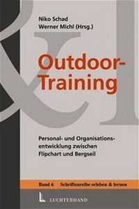 Enlarge image Cover: Outdoor Training - Luchterhand