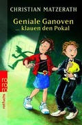 Cover: Geniale Ganoven klauen den Pokal - Rowohlt Taschenbuch
