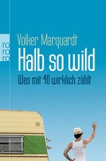 Cover: Halb so wild - Rowohlt Taschenbuch