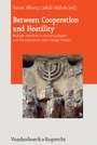 Cover: Between Cooperation and Hostility - Vandenhoeck & Ruprecht